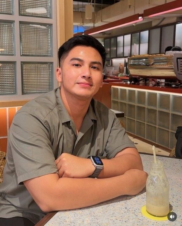 anh quân